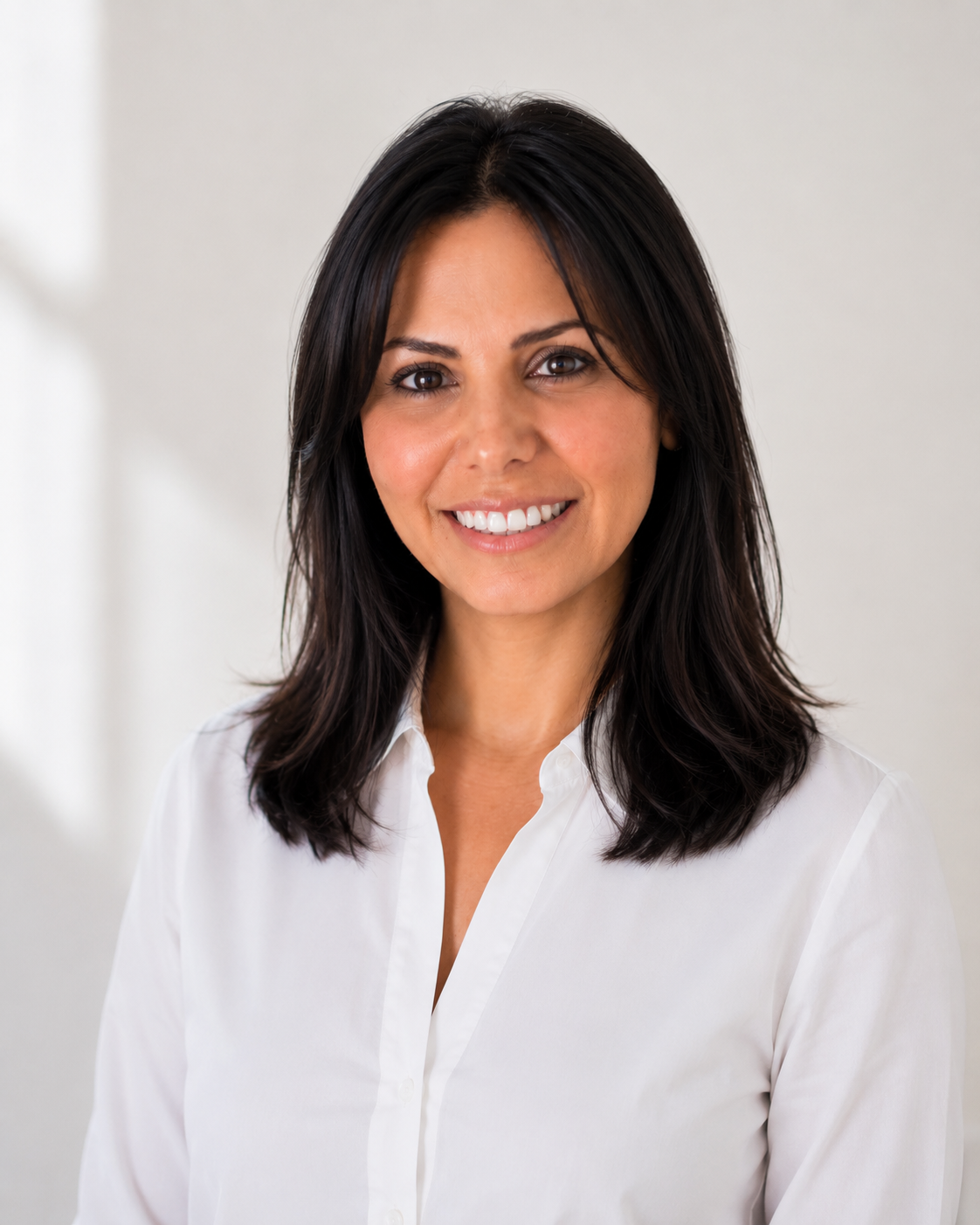 Portrait of Rossana Babakhani